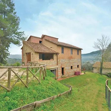 Three-bedroom Holiday In Cittaa'della Pieve * Città della Pieve