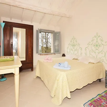 Three-bedroom Holiday In Cittaa'della Pieve Città della Pieve