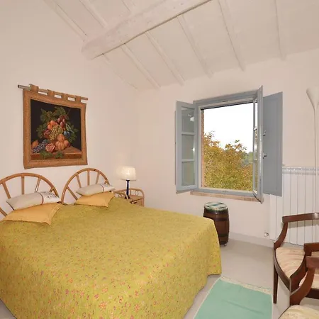Three-bedroom Holiday In Cittaa'della Pieve 펜션 *